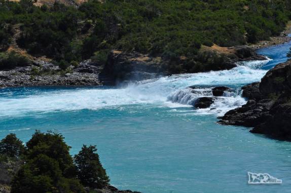 Uma cascata do rio Baker, local onde há projetos de construção de hidrelétricas, região de Cochrane, na Carretera Austral, no sul do Chile